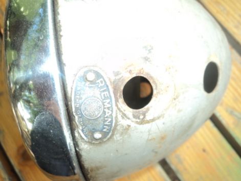 elso_lampa_2.jpg
