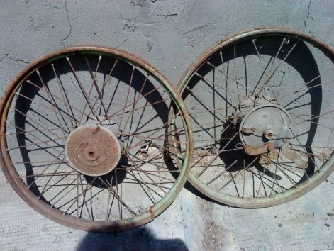 tomos_kerek2.jpg